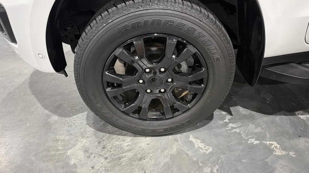 2021 Ford Ranger Wildtrak 2.0 (4x4), Automatic, 45967 km, Left Front Wheel