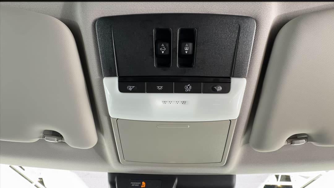 2024 Mitsubishi Outlander Phev Exceed 5+2 Seat (AWD), Automatic, 28953 km, On-Roof Controls/Sunglass holder