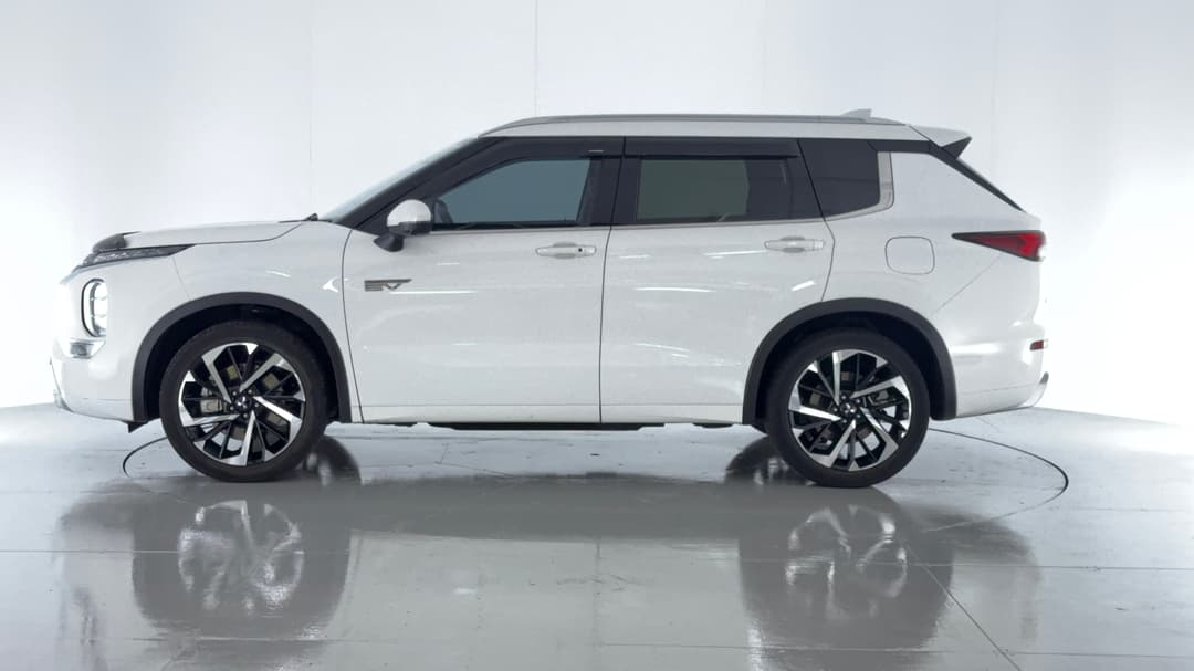 2024 Mitsubishi Outlander Phev Exceed 5+2 Seat (AWD), Automatic, 28953 km, Left Side View
