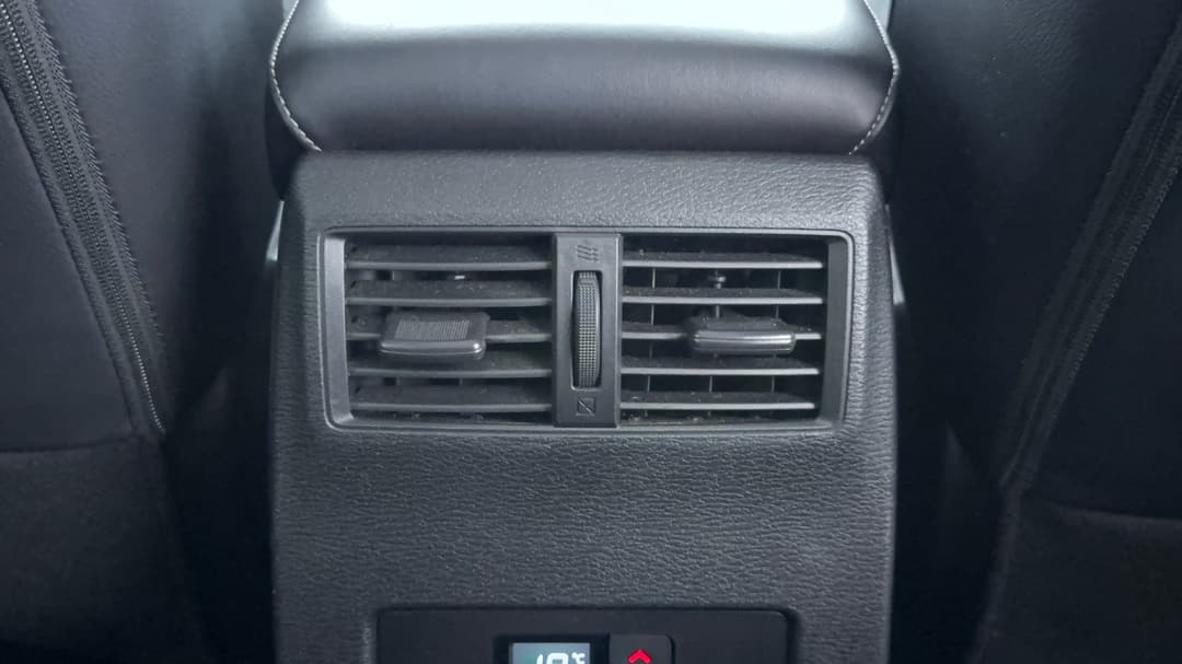 2024 Mitsubishi Outlander Phev Exceed 5+2 Seat (AWD), Automatic, 28953 km, Rear A/C Vent