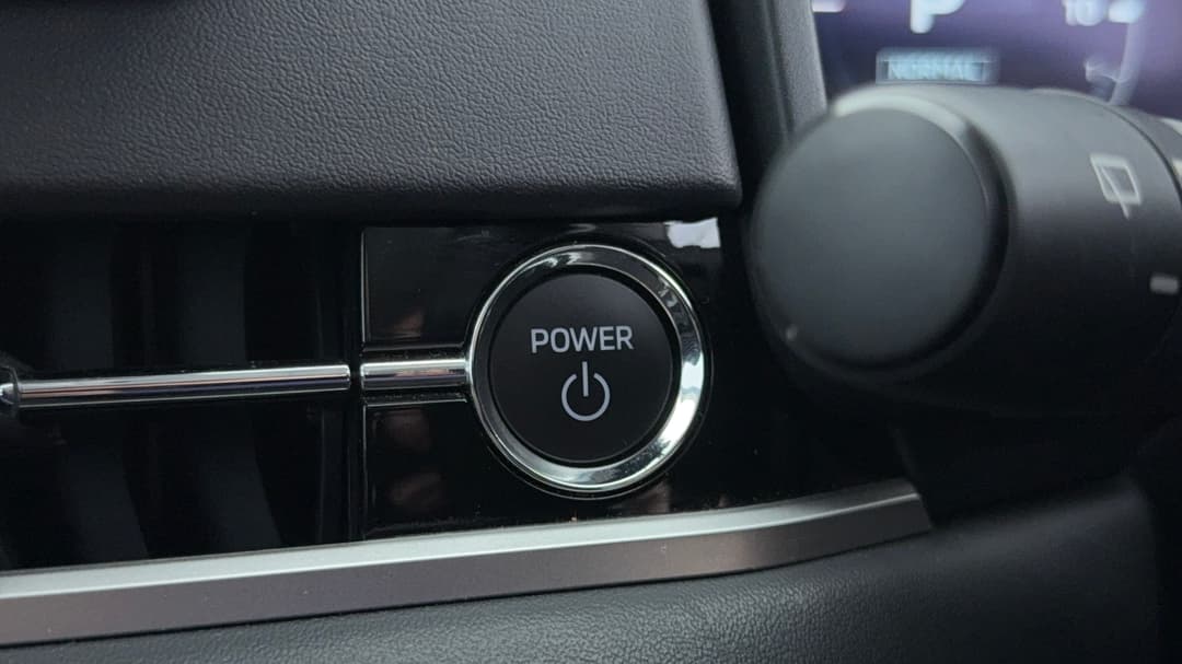 2024 Mitsubishi Outlander Phev Exceed 5+2 Seat (AWD), Automatic, 28953 km, Keyless / Button Start