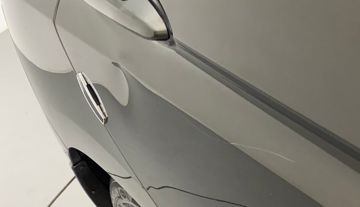 2018 Honda Jazz 1.2L I-VTEC V, Petrol, Manual, 30,175 km, Right rear door - Slightly dented