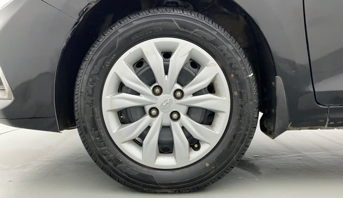 2019 Hyundai Verna 1.4 CRDi EX MT, Diesel, Manual, 56,943 km, Left Front Wheel