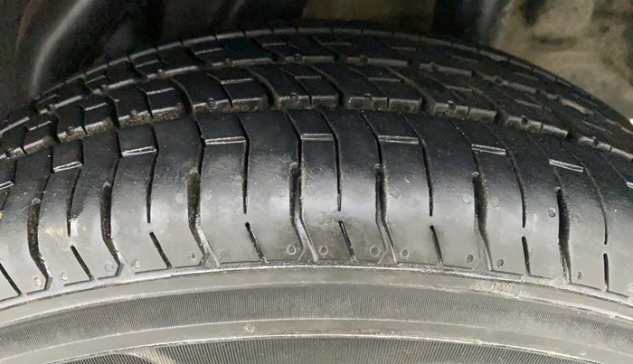 2019 Hyundai Verna 1.4 CRDi EX MT, Diesel, Manual, 56,943 km, Left Rear Tyre Tread