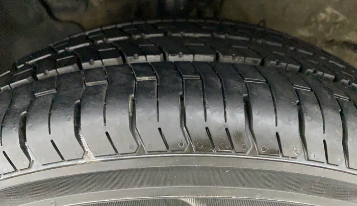 2019 Hyundai Verna 1.4 CRDi EX MT, Diesel, Manual, 56,943 km, Left Front Tyre Tread