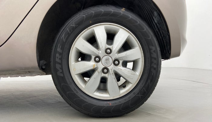 2013 Hyundai i20 SPORTZ 1.2 VTVT, Petrol, Manual, 75,949 km, Left Rear Wheel