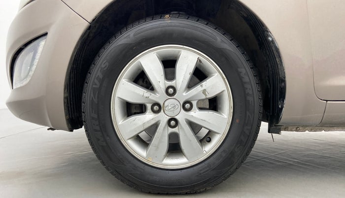 2013 Hyundai i20 SPORTZ 1.2 VTVT, Petrol, Manual, 75,949 km, Left Front Wheel