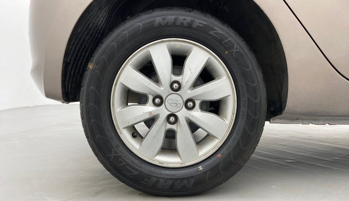 2013 Hyundai i20 SPORTZ 1.2 VTVT, Petrol, Manual, 75,949 km, Right Rear Wheel