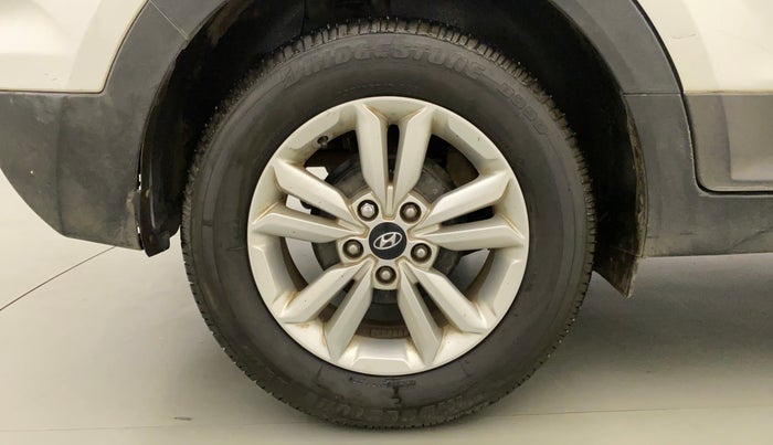2017 Hyundai Creta SX PLUS 1.6 DIESEL, Diesel, Manual, 42,819 km, Right Rear Wheel