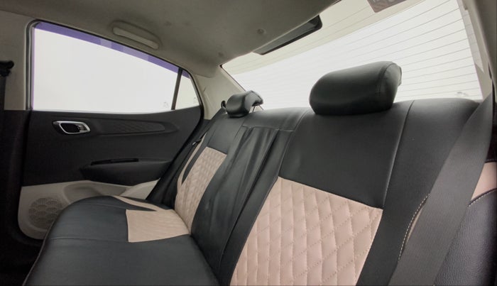 2020 Hyundai AURA SX 1.2 (O), Petrol, Manual, 59,429 km, Right Side Rear Door Cabin