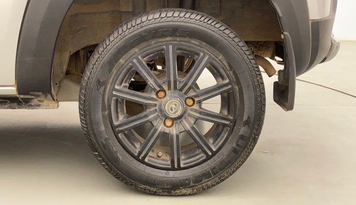 2018 Renault Kwid RXT 0.8, Petrol, Manual, 35,966 km, Left Rear Wheel