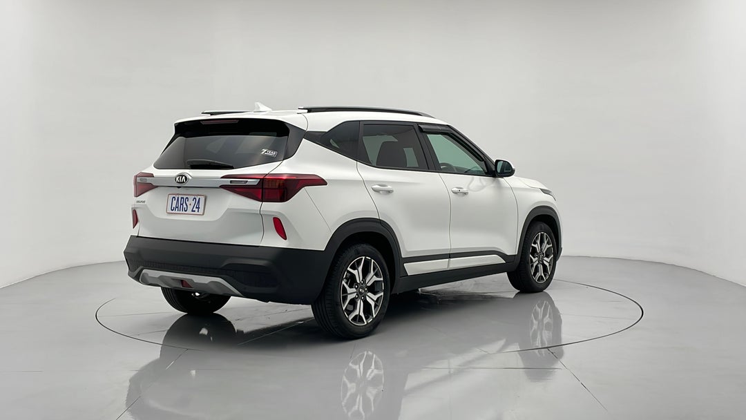 Right Back Diagonal (45- Degree) View