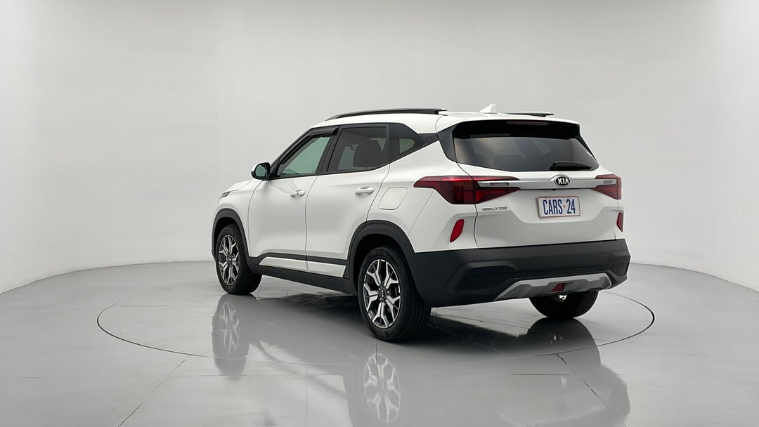 Left Back Diagonal (45- Degree) View