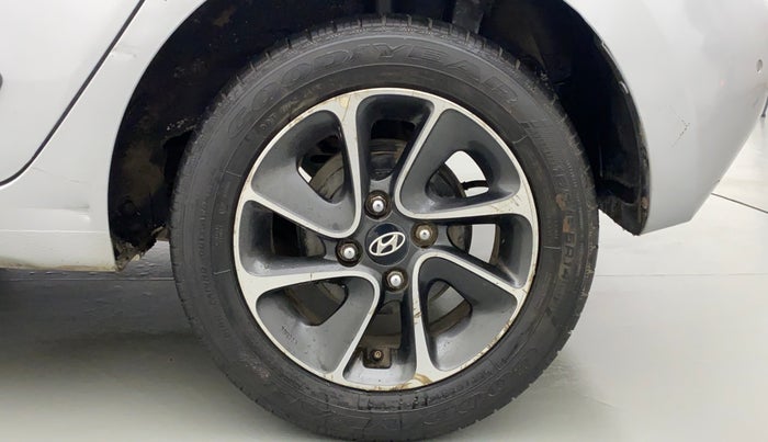 2017 Hyundai Grand i10 SPORTZ AT 1.2 KAPPA VTVT, Petrol, Automatic, 83,927 km, Left Rear Wheel
