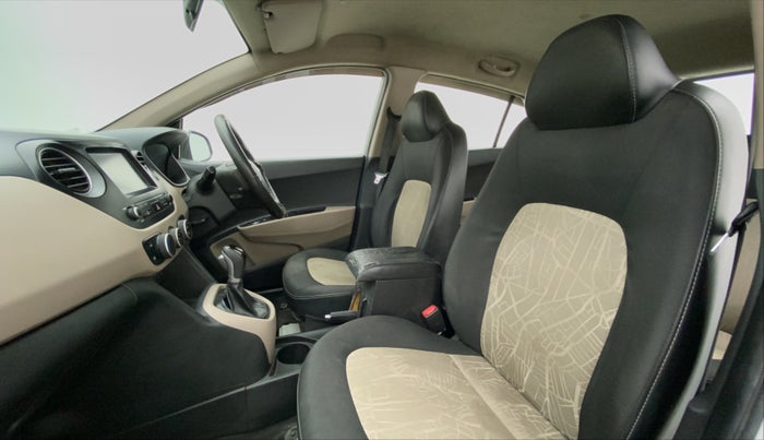 2017 Hyundai Grand i10 SPORTZ AT 1.2 KAPPA VTVT, Petrol, Automatic, 83,927 km, Right Side Front Door Cabin