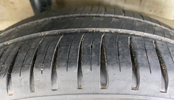 2017 Honda City V MT PETROL, Petrol, Manual, 93,095 km, Right Rear Tyre Tread