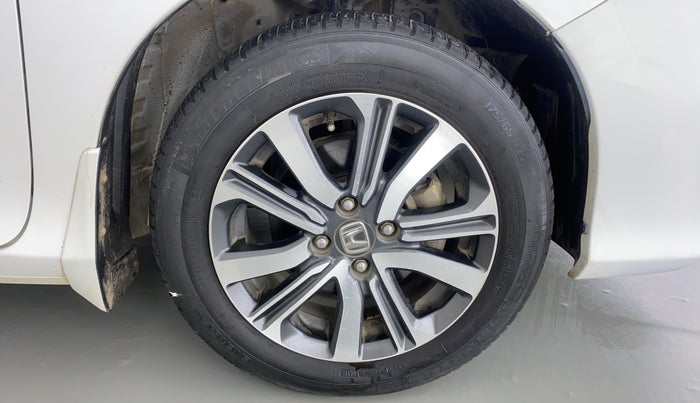 2017 Honda City V MT PETROL, Petrol, Manual, 93,095 km, Right Front Wheel