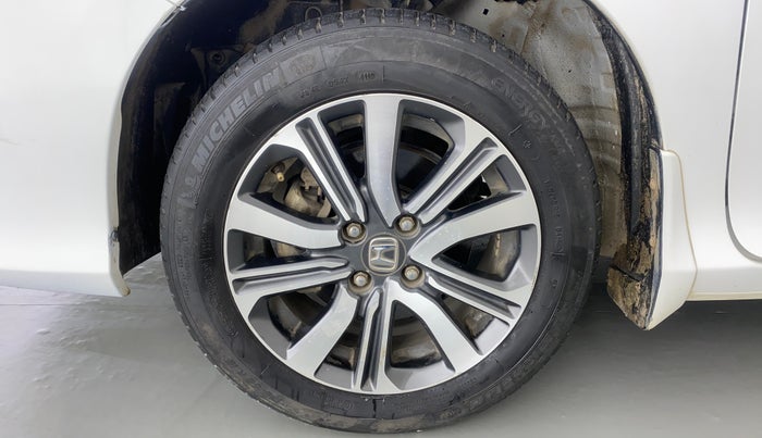 2017 Honda City V MT PETROL, Petrol, Manual, 93,095 km, Left Front Wheel