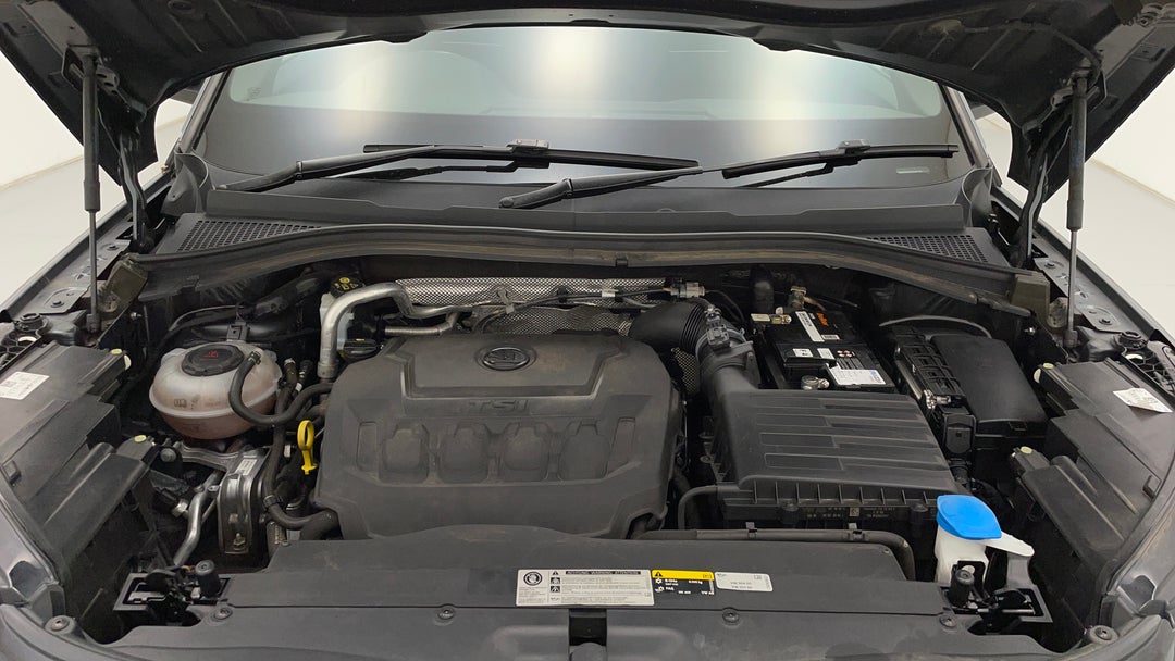 Open Bonnet (Engine)