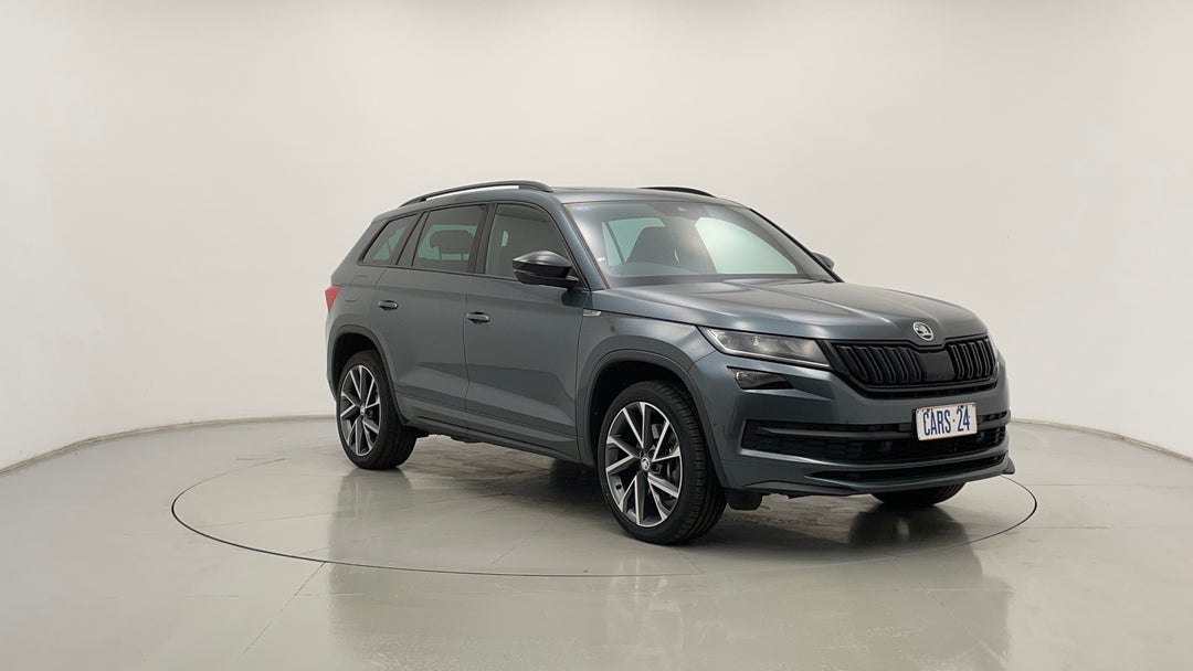 Right Front Diagonal (45- Degree) View