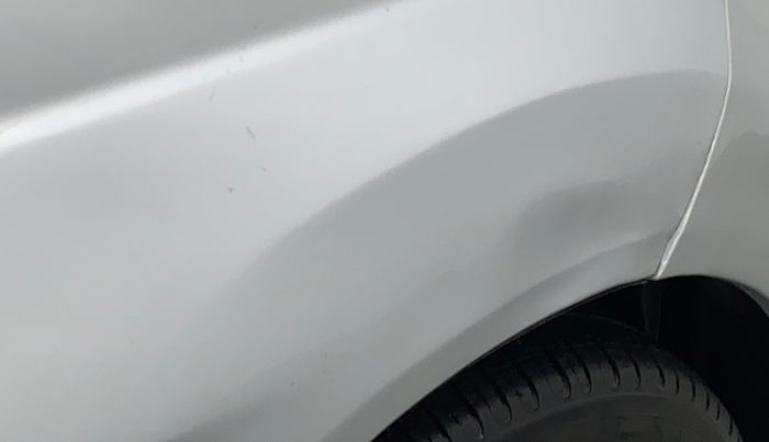 2013 Honda Brio S MT, Petrol, Manual, 35,921 km, Right fender - Paint has minor damage