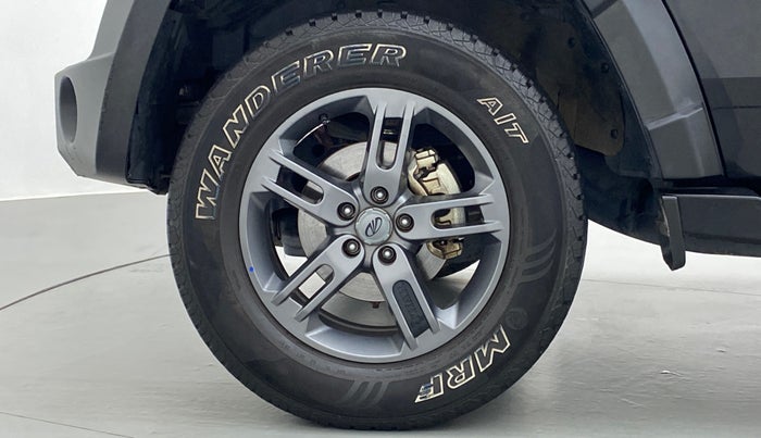 2021 Mahindra Thar LX  P 4WD AT CONVERTIBLE, Petrol, Automatic, 21,143 km, Left Front Wheel