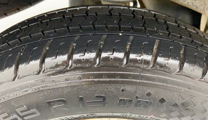 2019 Maruti Eeco 5 STR WITH AC PLUSHTR, Petrol, Manual, 29,216 km, Right Rear Tyre Tread