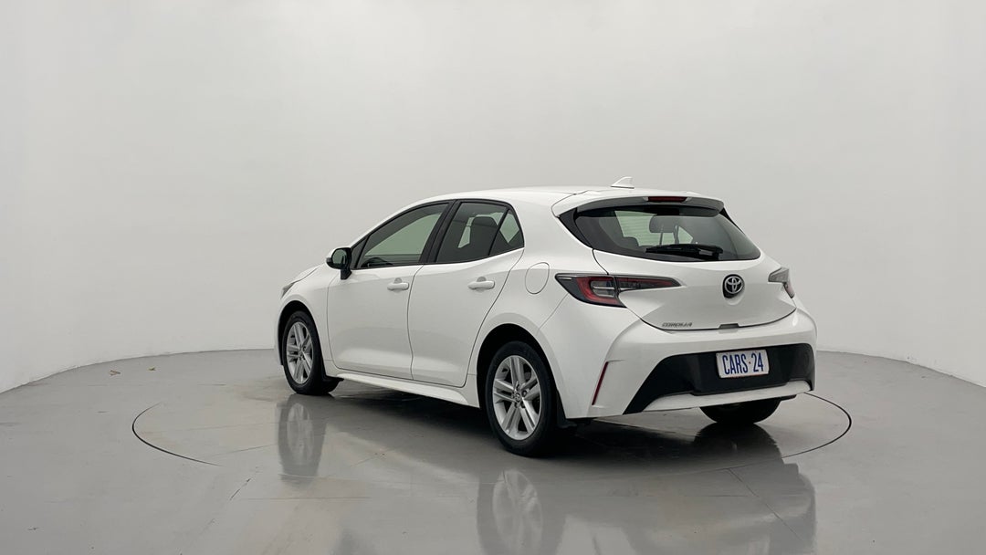 Left Back Diagonal (45- Degree) View