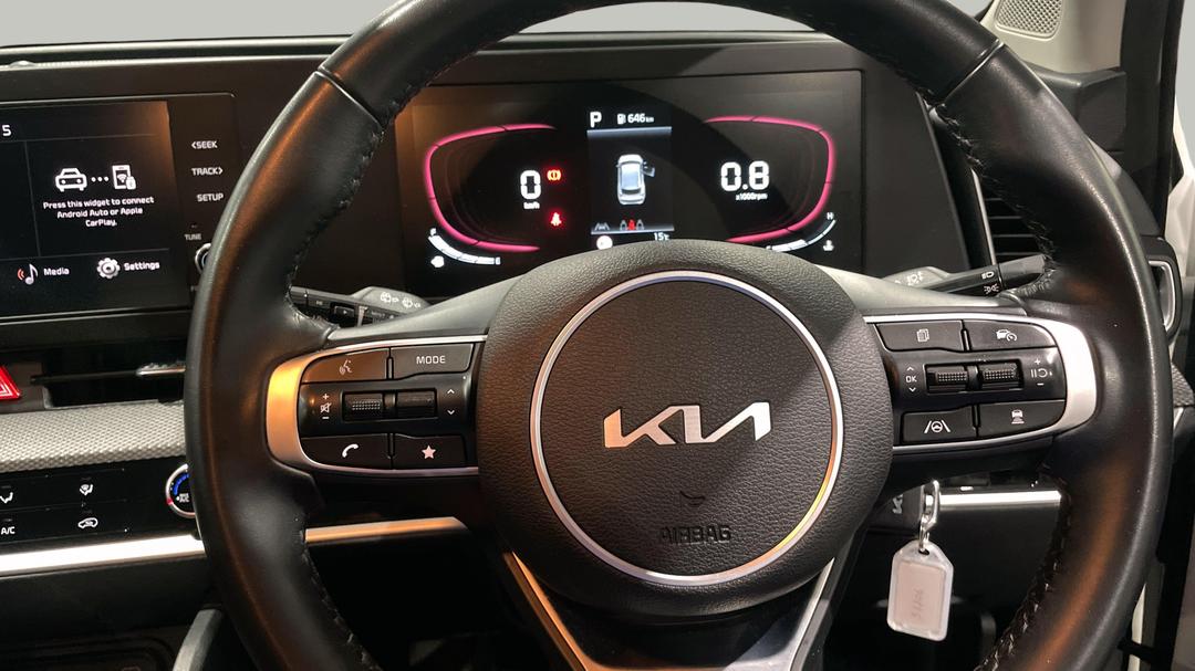 2024 Kia Sportage S (AWD), Automatic, 46170 km, Steering Wheel Close-up
