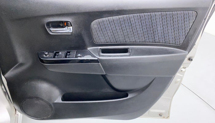 2013 Maruti Wagon R Stingray VXI, Petrol, Manual, 77,850 km, Driver Side Door Panels Control