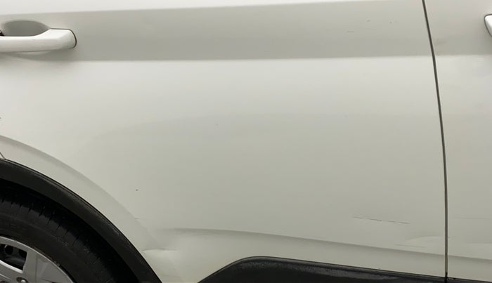 2020 Hyundai VENUE S 1.2, Petrol, Manual, 37,954 km, Right rear door - Minor scratches