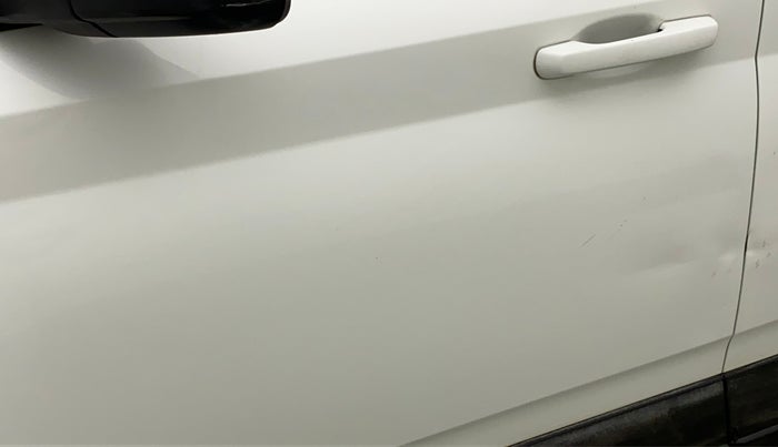 2020 Hyundai VENUE S 1.2, Petrol, Manual, 37,954 km, Front passenger door - Slightly dented