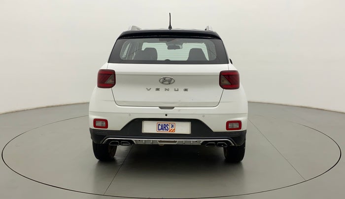 2020 Hyundai VENUE S 1.2, Petrol, Manual, 37,954 km, Back/Rear