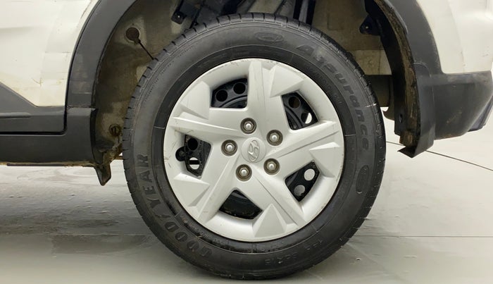 2020 Hyundai VENUE S 1.2, Petrol, Manual, 37,954 km, Left Rear Wheel
