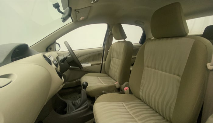 2014 Toyota Etios V, Petrol, Manual, 45,668 km, Right Side Front Door Cabin