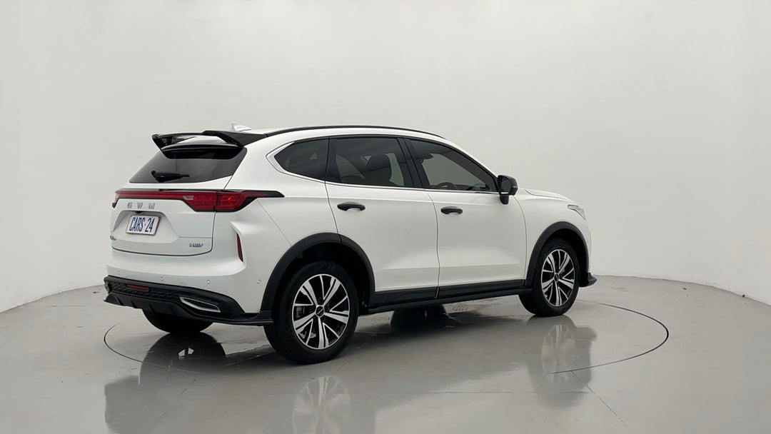 Right Back Diagonal (45- Degree) View