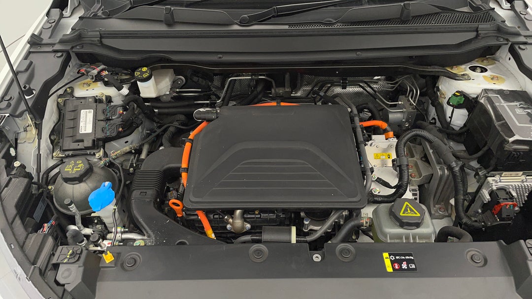 Open Bonnet (Engine)