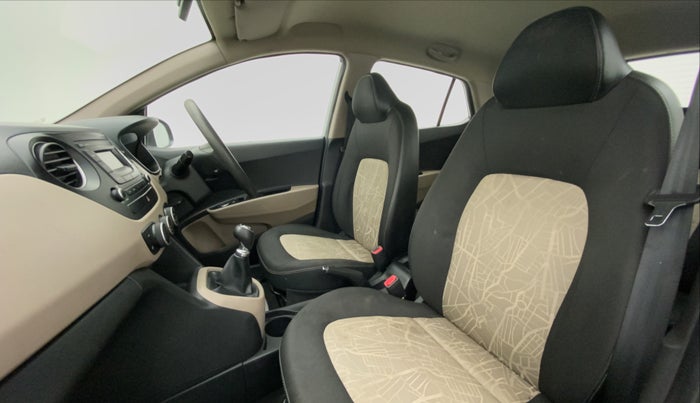 2016 Hyundai Grand i10 SPORTZ 1.2 KAPPA VTVT, Petrol, Manual, 22,111 km, Right Side Front Door Cabin