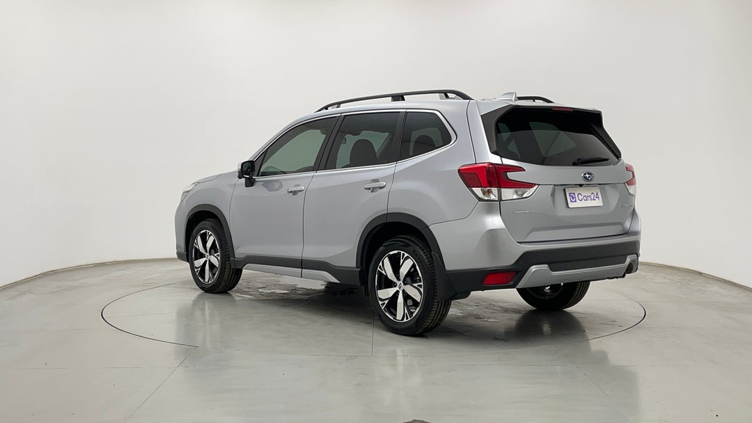 Left Back Diagonal (45- Degree) View