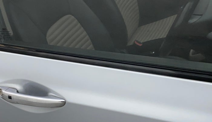 2018 Hyundai Grand i10 ASTA 1.2 KAPPA VTVT, Petrol, Manual, 38,564 km, Driver-side door - Weather strip has minor damage