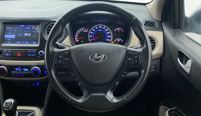 2018 Hyundai Grand i10 ASTA 1.2 KAPPA VTVT, Petrol, Manual, 38,564 km, Steering Wheel Close Up