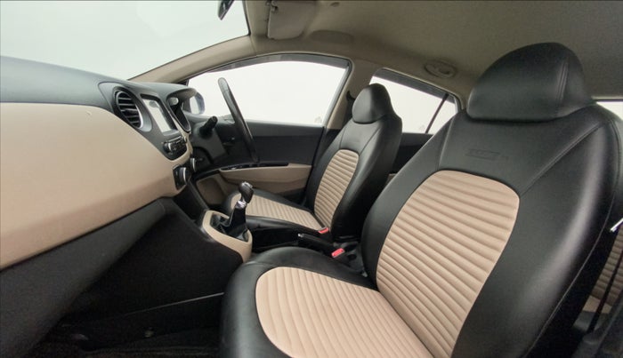 2018 Hyundai Grand i10 ASTA 1.2 KAPPA VTVT, Petrol, Manual, 38,564 km, Right Side Front Door Cabin