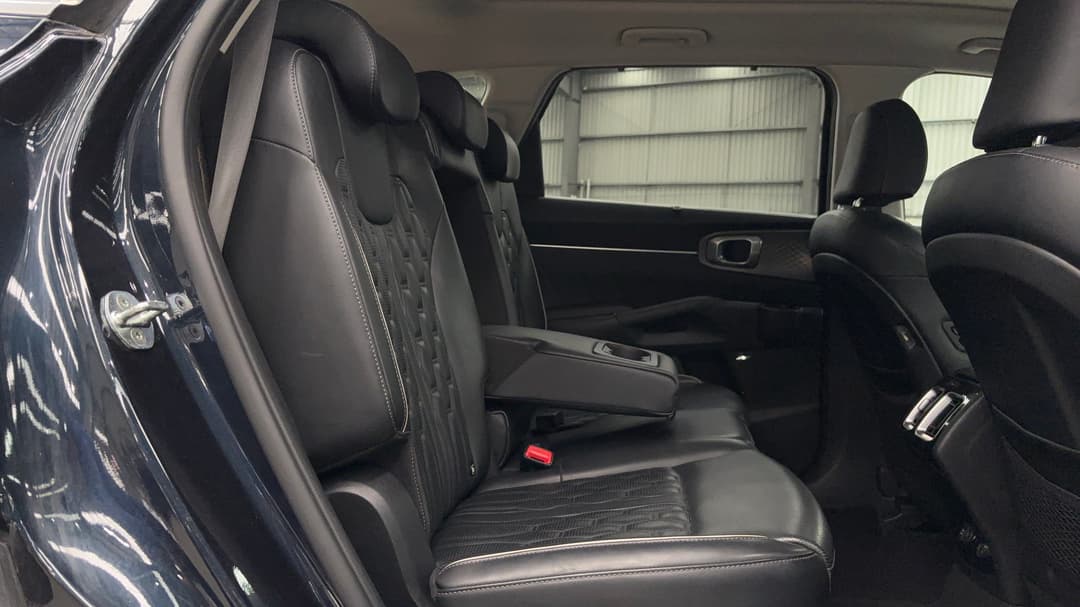 2020 Kia Sorento Gt-line 7 Seat, Automatic, 111613 km, Right Side Rear Door Cabin View