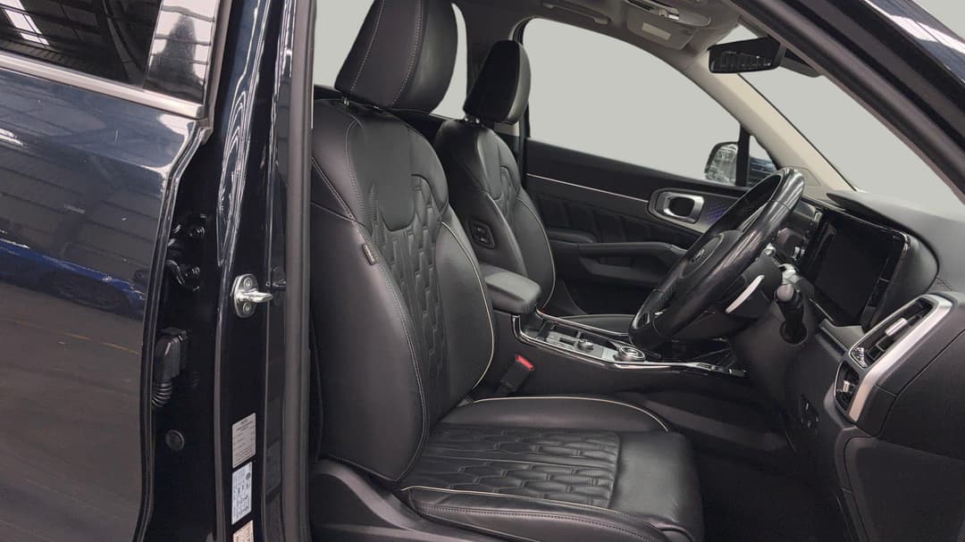 2020 Kia Sorento Gt-line 7 Seat, Automatic, 111613 km, Right Side Front Door Cabin View