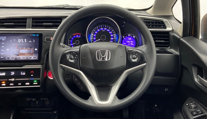 2017 Honda WR-V 1.5 i-DTEC VX MT, Diesel, Manual, 45,633 km, Steering Wheel Close Up
