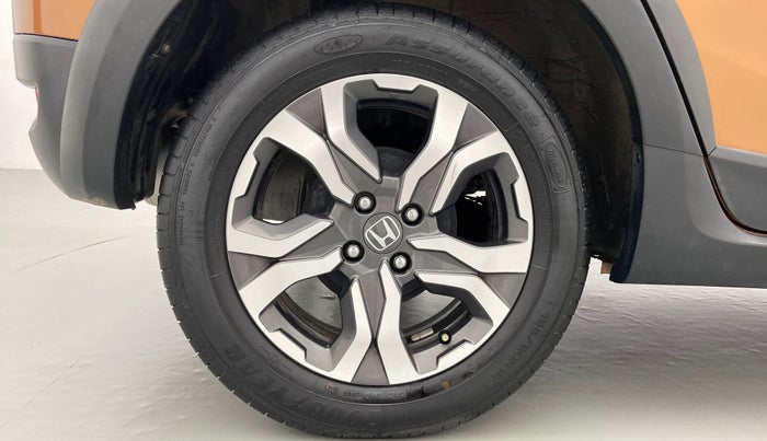 2017 Honda WR-V 1.5 i-DTEC VX MT, Diesel, Manual, 45,633 km, Right Rear Wheel