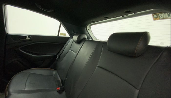 2015 Hyundai i20 Active 1.2 SX, Petrol, Manual, 50,983 km, Right Side Rear Door Cabin