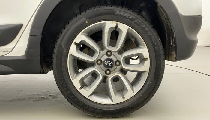 2015 Hyundai i20 Active 1.2 SX, Petrol, Manual, 50,983 km, Left Rear Wheel