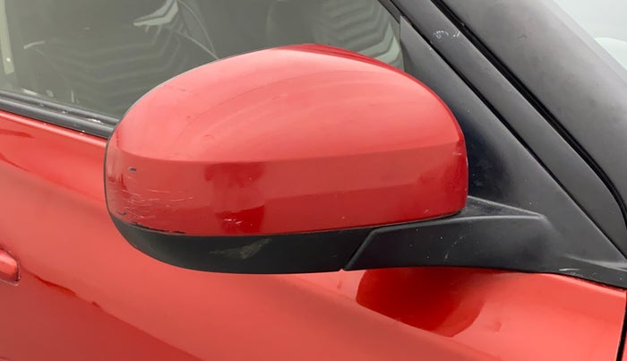 2019 Maruti Vitara Brezza ZDI, Diesel, Manual, 1,02,604 km, Right rear-view mirror - Minor scratches