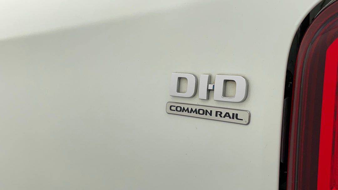 Badge (Boot Right Side)